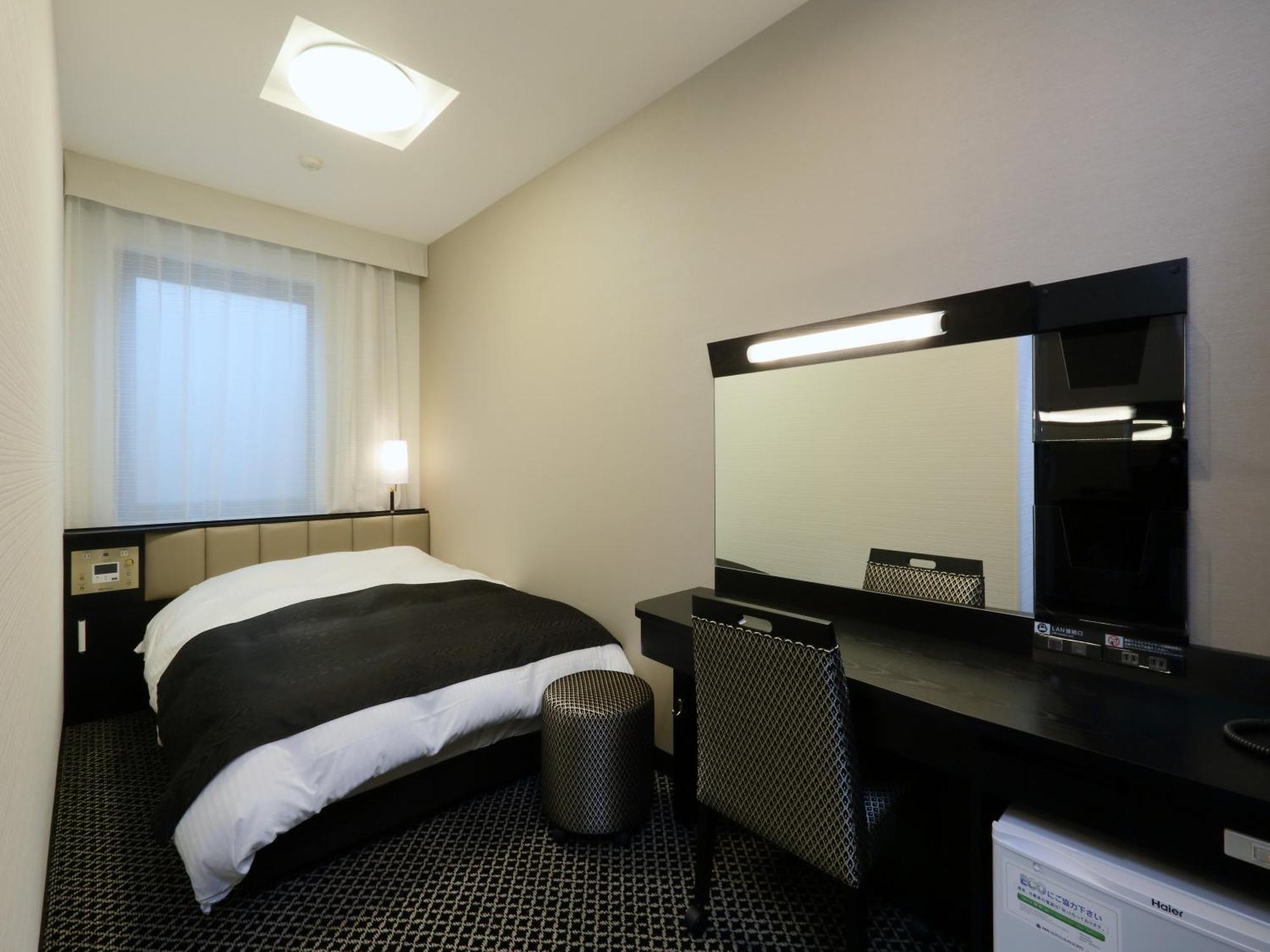 Apa Hotel Nagoya Sakae Higashi Exterior photo